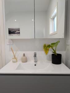 Galería fotográfica de Stylish Seaside Retreat with Spa en Narooma