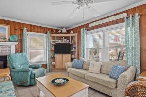 Μια τηλεόραση ή/και κέντρο ψυχαγωγίας στο Pollock Cottage home +48 φωτογραφίες