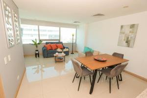 Posezení v ubytování Bluegardens Apartment, Central with Beautiful View