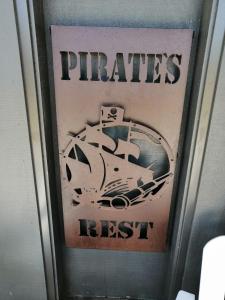 Φωτογραφία από το άλμπουμ του The Pirate's Rest σε Pauanui