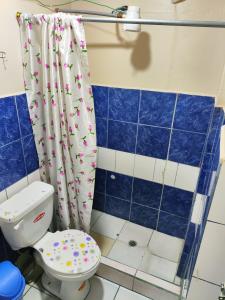 Koupelna v ubytování Hostal Latitud Ecuem