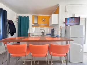 ベルニエール・シュル・メールにあるBernières-sur-Mer - Studio pour 2 pers. - FR-1-746-28のギャラリーの写真