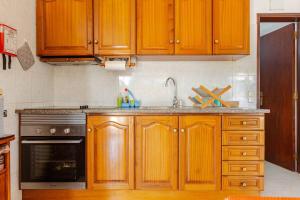 Η κουζίνα ή μικρή κουζίνα στο Maison A Quinta V1 4 Personnes