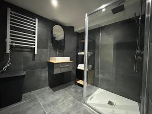 Koupelna v ubytování Chambre privée Wintzenheim + 5 fotografií
