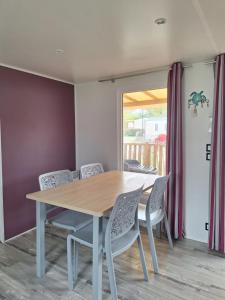 米尼赞海滩KOKUA VACANCES Mobil Homes Résidentiels camping 4 étoiles MIMIZAN PLAGE的相册照片