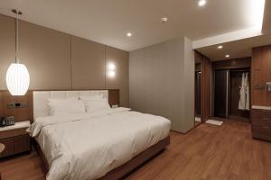 Aventa Hotel客房内的一张或多张床位