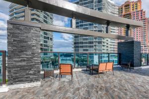 Μπαλκόνι ή βεράντα στο Cambria Hotel Fort Lauderdale Beach