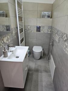 Fotografie z fotogalerie ubytování Il Giardino dei Semplici - Casa Vacanze e Affitti Brevi di F A Quartararo v destinaci Giuliana + 3 fotografie