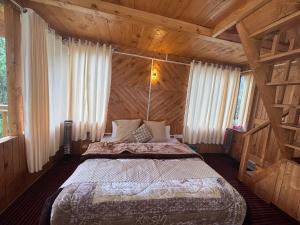 BanjārにあるThe ISISINGA - A Forest Retreat In Mountainsのギャラリーの写真