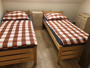 Voodi või voodid majutusasutuse Sleep & Go Korycany toas