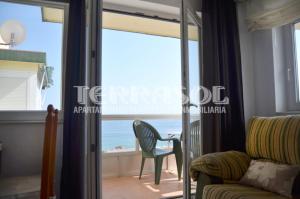 Kép Apartamentos Terrasol SOBRE EL MAR SAN GERARDO szállásáról Torre del Marban a galériában