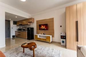 Nhà bếp/bếp nhỏ tại One Bedroom at The Loftel Ruaka