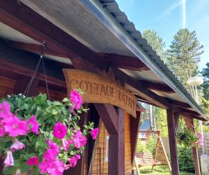 Το κτήριο όπου στεγάζεται  το σαλέ