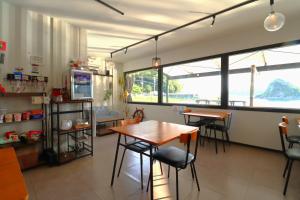 Gallery image of Hashinshita in Ninai-shima