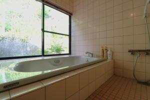 Gallery image of Hashinshita in Ninai-shima