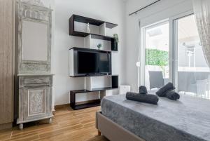 Μια τηλεόραση ή/και κέντρο ψυχαγωγίας στο Casa Aurora Rhodes