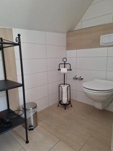 Koupelna v ubytování Baumeisterhaus + 37 fotografií