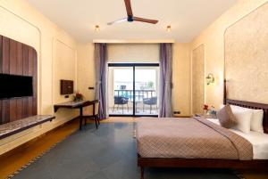 Postel nebo postele na pokoji v ubytování Chavri Resort - Jawai