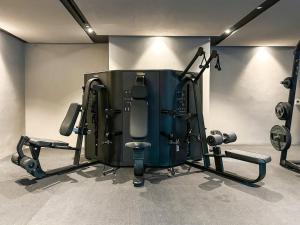 Fitness centrum a/nebo fitness zařízení v ubytování Livbnb - Stylish Studio in JVC, Near Parks and Shops