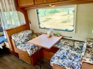 Fotografie z fotogalerie ubytování Olive Grove Mountain Caravan v destinaci Limnatis