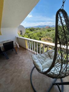 Ein Balkon oder eine Terrasse in der Unterkunft Apartments Marina