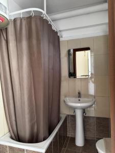 Ένα μπάνιο στο Haris apartments +5 φωτογραφίες