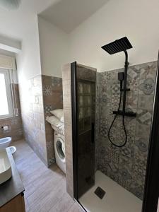 Ένα μπάνιο στο Casa Bianca 6 - confortevole in centro a Moneglia