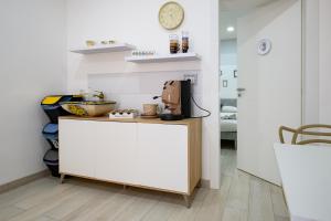 a room with a counter with a bag on it at Residenza Malta in Pizzo