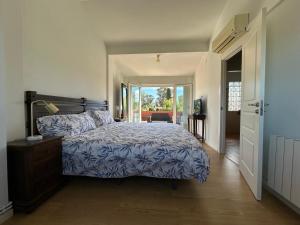 Postel nebo postele na pokoji v ubytování Gran casa Ámbar Málaga + 94 fotografií