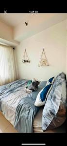 Ένα ή περισσότερα κρεβάτια σε δωμάτιο στο Athehome