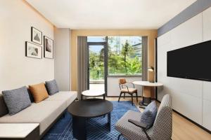 TV o dispositivi per l'intrattenimento presso Four Points by Sheraton Kunming Dongfeng Square