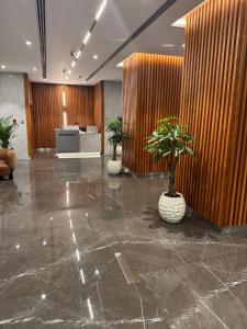 Лобби или стойка регистрации в Icon tower 1 , JLT 1BHK apartment +2 фотографии