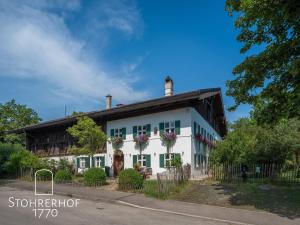 Ferienhaus in Riederau mit Großem Garten