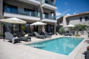 Πισίνα στο ή κοντά στο September15 Suites, Lefkada-Nikiana