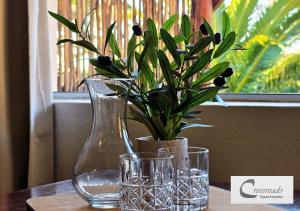 Minuman di Crossroads Guestrooms +12 gambar