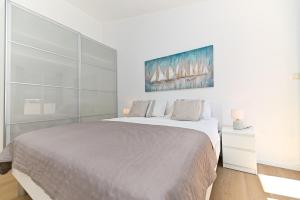 Φωτογραφία από το άλμπουμ του Apartmani Kristina σε Seget Vranjica +45 φωτογραφίες