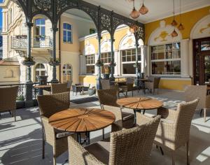 Restaurace v ubytování Esplanade, dependance hotelu Monti Spa