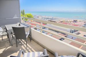 Γενική θέα στη θάλασσα ή θέα στη θάλασσα από  αυτό το διαμέρισμα