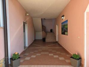 Fotografie z fotogalerie ubytování Apartman & Sobe Orhideja v destinaci Smoljanac
