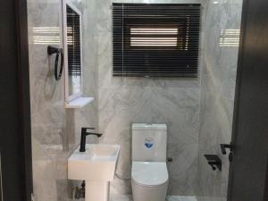 Bagno di Enchanting Two bedroom Home with Pool