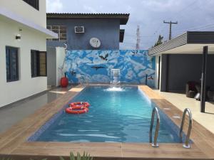 Piscina di Enchanting Two bedroom Home with Pool o nelle vicinanze