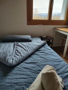 Galeriebild der Unterkunft Ausblickszimmer in Mauren + 9 Fotos