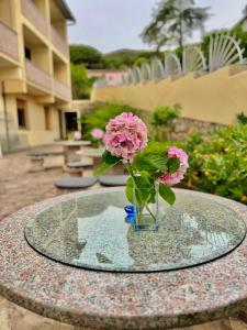 Ein Garten an der Unterkunft Hotel Fontalleccio