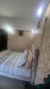 Postel nebo postele na pokoji v ubytování Chic studio in Hassan, Rabat