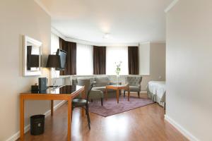 Posezení v ubytování Hotel Bishops Arms Malmö