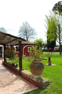 Zahrada ubytování La Torre Rossa Guest House