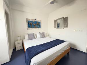 Posteľ alebo postele v izbe v ubytovaní Apartamentos Formentera Copacabana 28