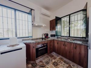 A kitchen or kitchenette at Cortijo Vélez