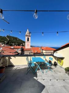 The swimming pool at or close to Ca' Du Marchin, Noli.