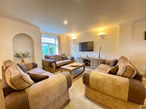 Istumisnurk majutusasutuses 4 Bedroom House at Atlantic Reach-Newquay-Cornwall